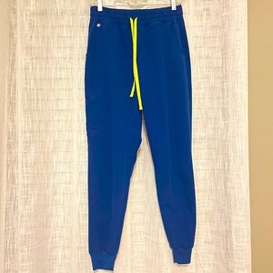 Figs women's Electric Blue Zamora™ High Waisted - Petite Jogger Scrub Pants